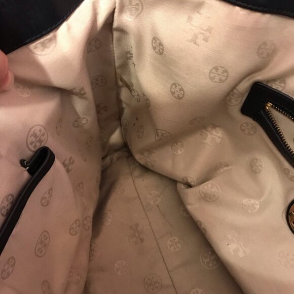 Tory Burch Black and Cream Canvas Market Tote Bag - Picture 10 of 10